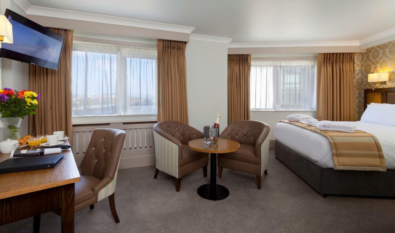 Limerick City Hotel Exterior photo